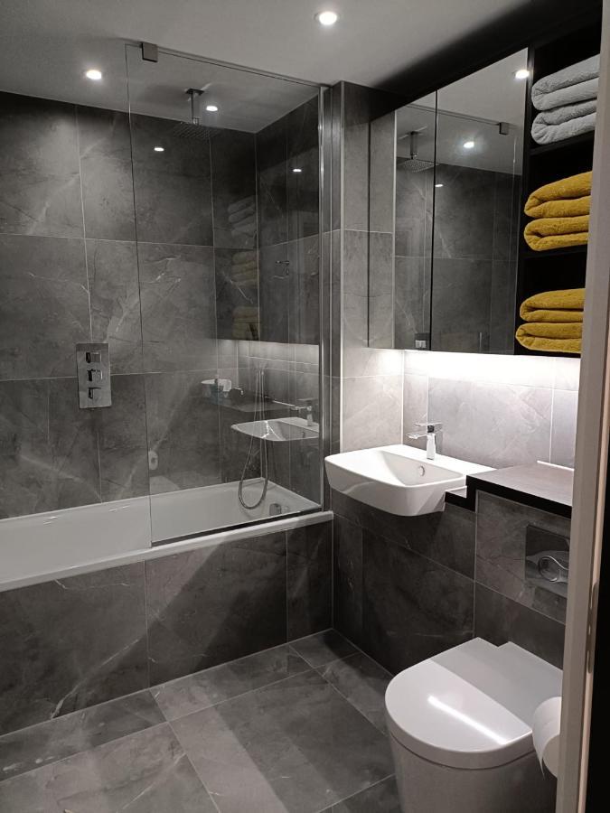 Apartament One West Point , Icon Tower Londyn Zewnętrze zdjęcie