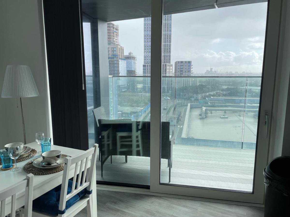 Apartament One West Point , Icon Tower Londyn Zewnętrze zdjęcie