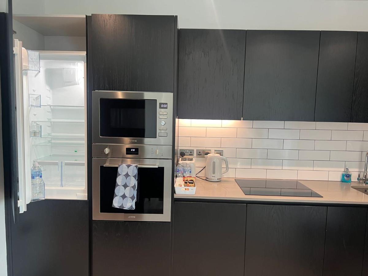 Apartament One West Point , Icon Tower Londyn Zewnętrze zdjęcie
