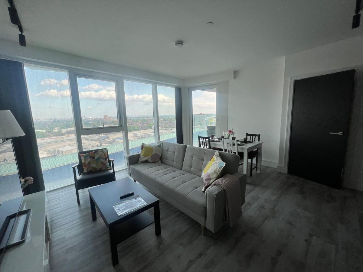 Apartament One West Point , Icon Tower Londyn Zewnętrze zdjęcie