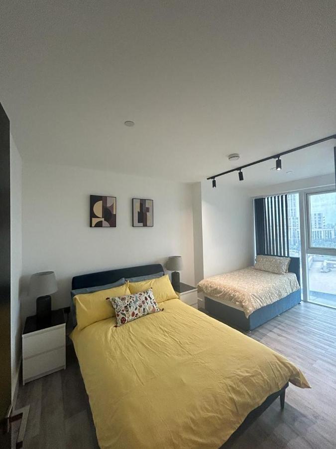 Apartament One West Point , Icon Tower Londyn Zewnętrze zdjęcie